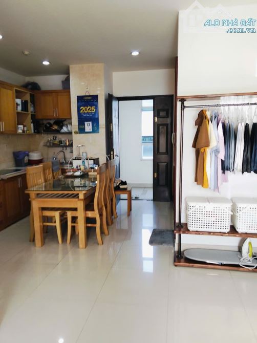 Bán Gấp , CHCC Cộng Hòa Plaza, 70M2 , Sổ Hồng Riêng ,  nhà đẹp giá  4,8tỷ TL - 7