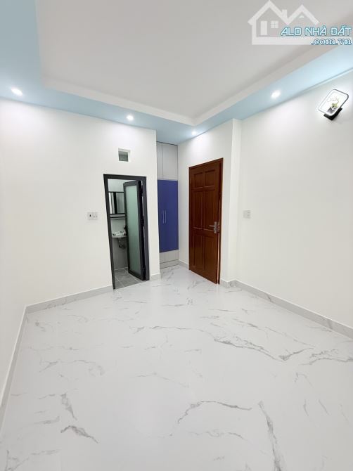 Nhà đẹp Hẻm xe hơi 4Tầng mới gần Aeon Mall Tân Phú 5x10m chỉ 6.1 Tỷ TL - 7