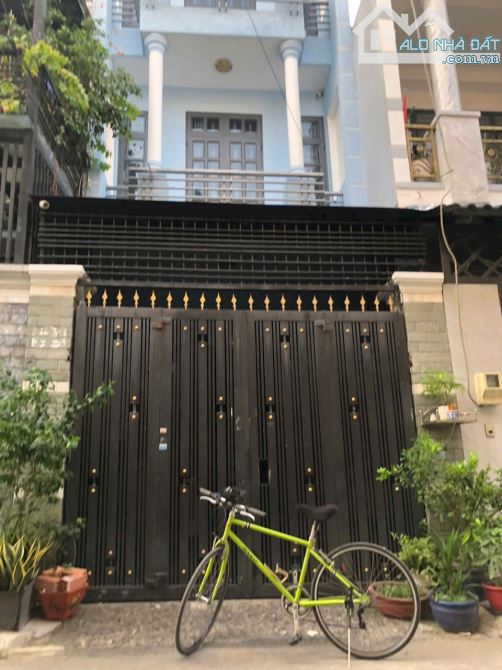 Nhà Gò Vấp, Gần Emart Phan Huy Ích, 4x16, 4 Tầng 5 PN, Vị trí đẹp KD Văn Phòng Cty, 7 tỷ 7 - 7