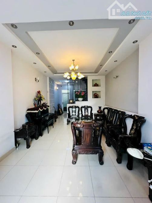 Bán Nhà 1/. Nguyễn Thượng Hiền,Gò Vấp,Hồ Chí Minh.ngang 13,8-25(345m2 - 7