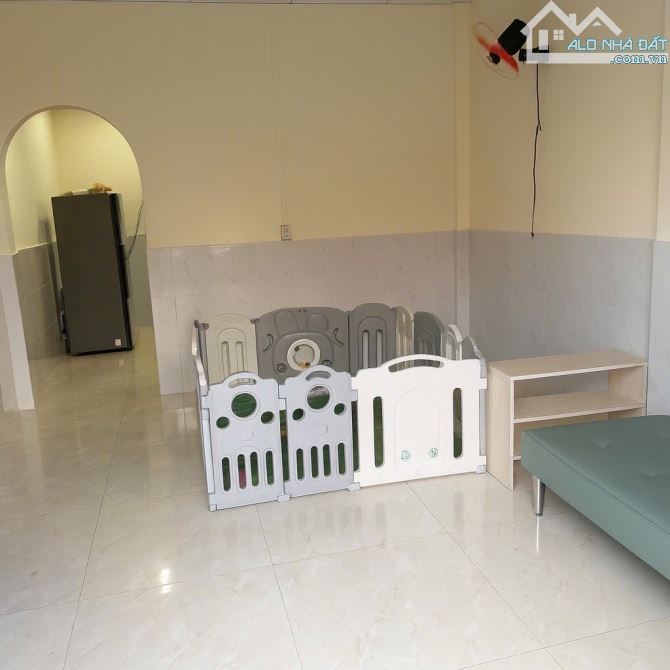 NHÀ 2 TÀNG, GẦN LÊ VĂN VIỆT, HOÀN CÔNG, 50m2 chỉ 3ty6 - 8
