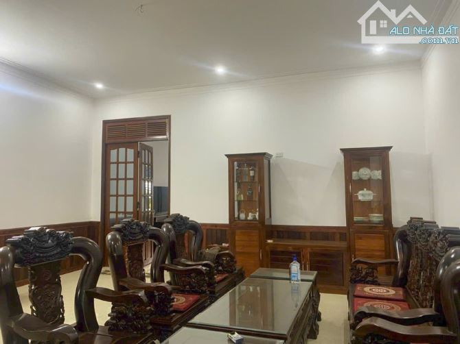 Bán nhà cấp 4 (17x25m) mặt tiền đường Tân Lạc x.Hòa Nam h.Di Linh kế trường cấp 1,2 - 8