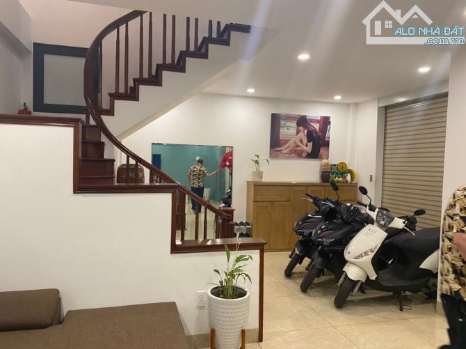 SIÊU PHẨM TRẦN KHÁT CHÂN – 5 TẦNG MỚI ĐẸP – GẦN PHỐ, AN SINH ĐỈNH – GIÁ 9.5 TỶ. - 8