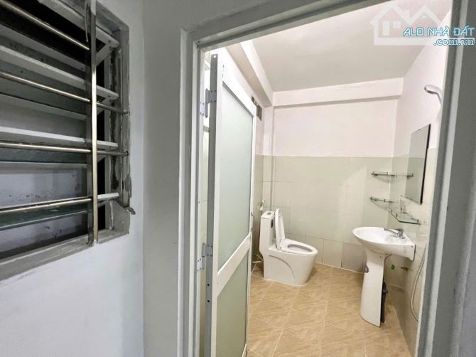 NHÀ 1 TRỆT 1 GÁC 97M2 3PN 1WC HẺM OTO ĐƯỜNG SỐ 8 LINH XUÂN, Ở GĐ, NHÓM BẠN - 8