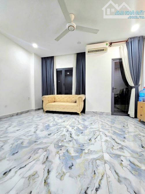 Nhà Hẻm Oto-Rẻ Nhất- 4 Tầng- 5x10m - 3 Phòng Ngủ Master-6 tỷ 150 - 8