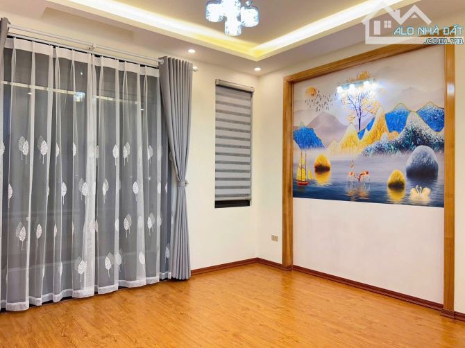 Bán nhà 4 tầng thiết kế hiện đại có thang máy tại khu đô thị Tân Phú Hưng - 8