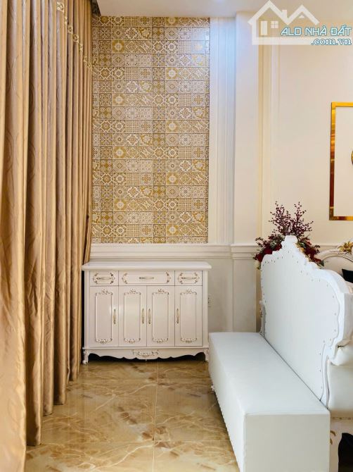 BÁN NHÀ MẶT TIỀN LÊ HỒNG PHONG, TP VT– NHÀ ĐẸP,GẦN BÃI SAU, ĐẦU TƯ CỰC TỐT GIÁ 11,7  TỶ TL - 8