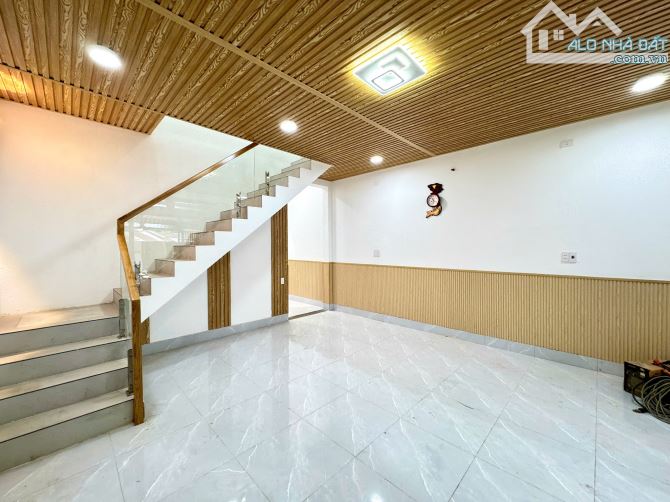 CHO THUÊ NHÀ 1 TRỆT 1 LẦU MẶT TIỀN KINH DOANH ĐƯỜNG NGUYỄN THỊ TỒN BỬU HÒA,NGAY CHỢ CHIỀU, - 8