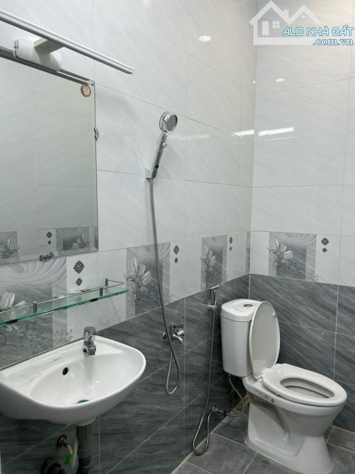 BÁN NHÀ MẶT PHỐ LÊ QUANG ĐỊNH 4*20 2 TẦNG 4 PN KHU VIP GÒ VẤP 17.9TỶ TL - 8