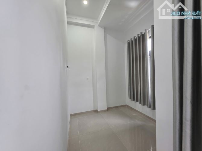 HẠ GIÁ BÁN GẤP!!!  NHÀ MỚI 3 LẦU MẶT TIỀN HÙNG VƯƠNG - 5TỶ 650 - 8