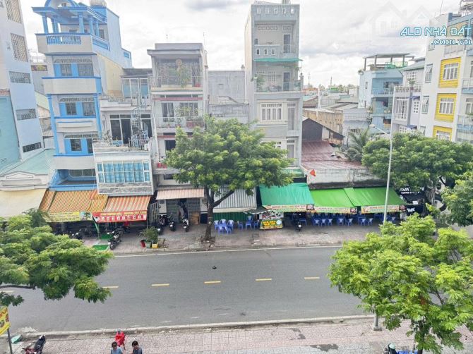 Bán Căn hộ  The Green View MT đường bến bình đông - 67m/2- 2PN F13 Q8 - 9