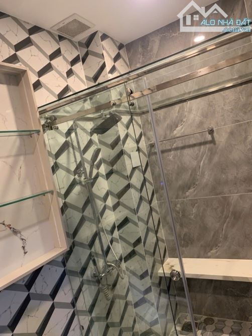 Bán nhà mới đẹp 6 tầng có thang máy, hẻm ô tô, full nội thất cao cấp – SHR - 9