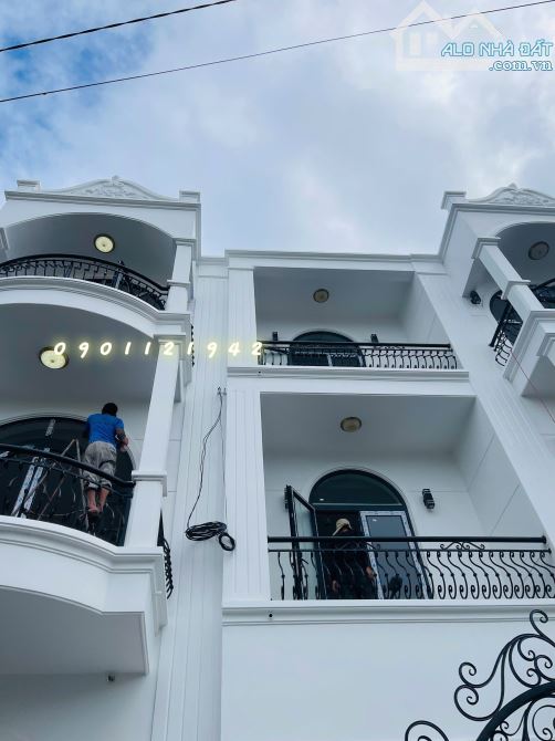 Nhà 3 tầng homestay Đường Hải Triều cách chợ An Cựu 400m full nội thất giá chỉ 3.7x tỷ - 9