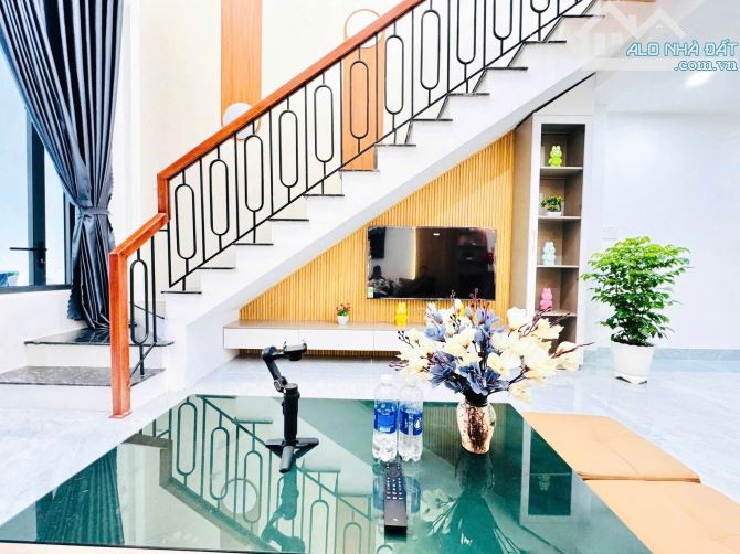 📌📌📌LÀM VIỆC TRỰC TIẾP GIÁ TỐT !!!bán nhà 3 tầng kiệt 275 trường chinh - 9