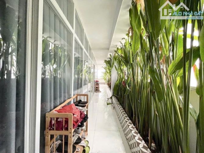 - BÁN CĂN HỘ DV 31 PHÒNG.ĐƯỜNG THỐNG NHẤT.f16.ngang 8-27(216m2) - 9