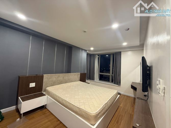Chung cư Hưng Phúc Phú Mỹ Hưng, 98m2, 3PN, 2WC, ô xe 12.5m, tầng cao, giá 9.3 tỷ - 9