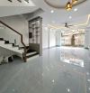 Bán nhà xây mới độc lập, lô góc ngõ 229 Miếu Hai xã.