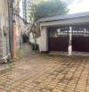 Cần Bán MT đường thụt Trần Huy Liệu, P11, Q.Phú Nhuận. DT: 28x50m, DTCN 972,4m. Gía 320 Tỷ