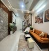 NHỈNH 6 TỶ NHÀ ĐẸP 5 TẦNG GẦN PHỐ CỔ LINH AEON MALL LB - LÔ GÓC