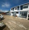 nhà 1 lầu 1 trệt 3 phòng ngủ, 1 phòng thờ, bếp rộng, phòng khách sang trọng, sân ô tô