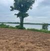 Cần bán lô đất view hồ Suối Rao gần 1 mẫu 2. 300 thổ cư. Mặt tiền đường chính khu dân cư