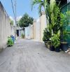 P. Linh Tây, chủ 1 đời chia tài sản bán gấp 435m2 nhà C4 HXH gần chợ Thủ Đức chỉ 16 tỷ.