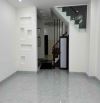 Nhà 2 lầu mặt tiền đắc địa trung tâm Cần Thơ