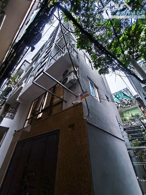 KHỒNG NGOẶT - CHDV gần Bách Kinh Xây 55m 7 tầng lô góc 2 thoáng 14 tỉ ngõ rộng thông