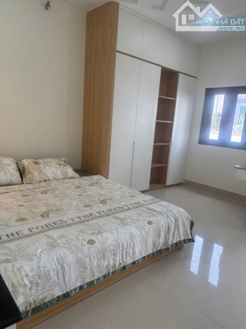 NHÀ MẶT TIỀN 7 đường số 5, PHƯỜNG BÌNH THUẬN, Q7 - 4x12 - trệt 3 lầu - 10,5 tỷ SHR - 1