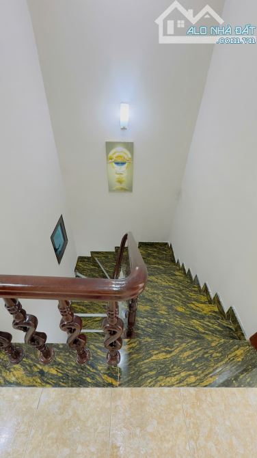 Nhà đẹp ngõ thoáng rộng, 1 ngoặt 70m ra Phố Khương Đình, 42m2 x full nội thất. Giá 12 tỷ