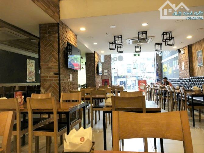 Bán nhà Mặt phố Hàng Bông 185m2 x MT 7m, Vỉa hè rộng