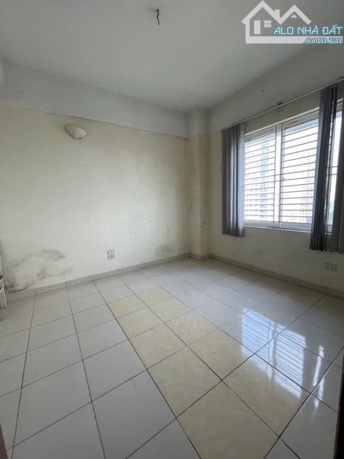 BÁN GẤP CC CT1A TP GIAO LƯU PHẠM VĂN ĐỒNG, DT76M 2NG 2 VS 2 BC, LÔ GÓC THOÁNG MÁT. - 2