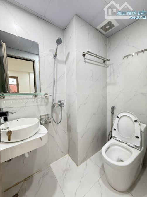 Căn hộ dòng tiền Thuỵ Khuê Trích Sài, 3 thoáng 21 phòng 90m2 22 tỷ