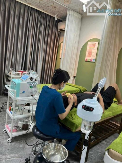 SIÊU VÍP MẶT PHỐ HỒNG TIẾN LONG BIÊN 7 TẦNG THANG MÁY FULL NỘI THẤT CAO CẤP CHỦ BÁN GẤ