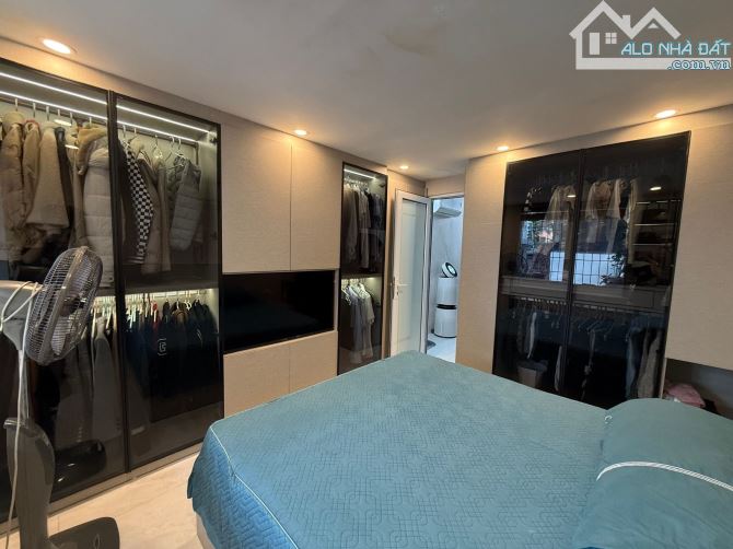 BÁN TẬP THỂ CỰC VIP TẦNG 5 – 46 PHẠM NGỌC THẠCH, ĐỐNG ĐA. 85M2 – 3PN. 5,38 TỶ