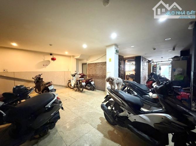 HOÀNG VĂN THỤ, P8, PHÚ NHUẬN - CHDV 6 TẦNG, THANG MÁY - 16 PHÒNG + MBKD - 123M2 (6.6x20) - - 7