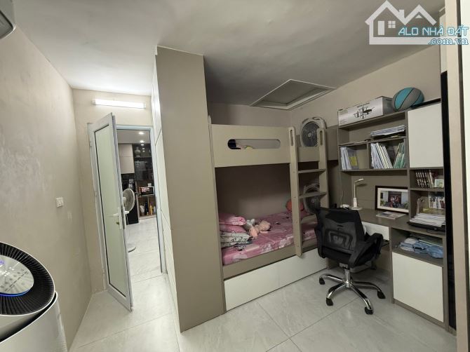 BÁN TẬP THỂ CỰC VIP TẦNG 5 – 46 PHẠM NGỌC THẠCH, ĐỐNG ĐA. 85M2 – 3PN. 5,38 TỶ