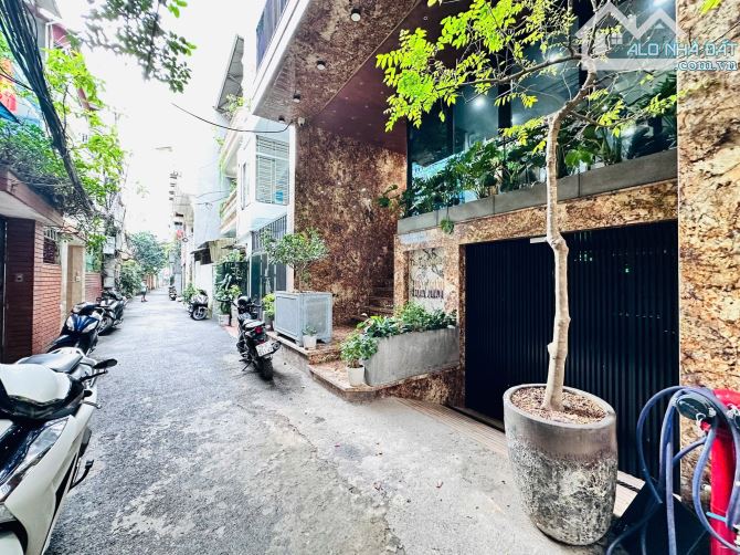 TOÀ CĂN HỘ DỊCH VỤ CCMN - 9T THANG MÁY - 2 MẶT NGÕ - ÔTÔ TRÁNH - HOÀN CÔNG - 40.5 tỷ