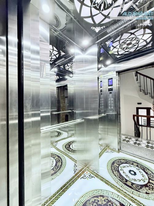 Nhà đẹp 6 tầng thang máy full nội thất 20m ra oto Lê Trọng Tấn thông 45m2 Góc. Giá 14.2 tỷ