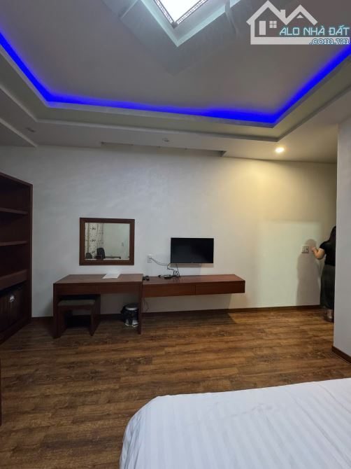 C.H.O T.H.U.Ê toà khách sạn tại Lê Hồng Phong , 14 phòng full đồ, 65 triệu - 2