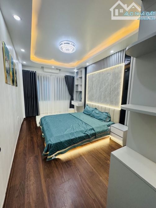 Xem là thích, Nhà mặt ngõ Thịnh Quang, Lô Góc, ngõ thông, 2 thoáng, KD đỉnh, 48m2*6T