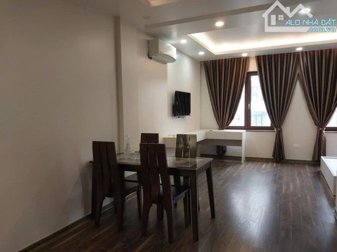 Đột phá đầu tư: duy nhất tòa nhà căn hộ cao cấp Liễu Giai, dòng tiền 180 triệu/thg, 68 tỷ