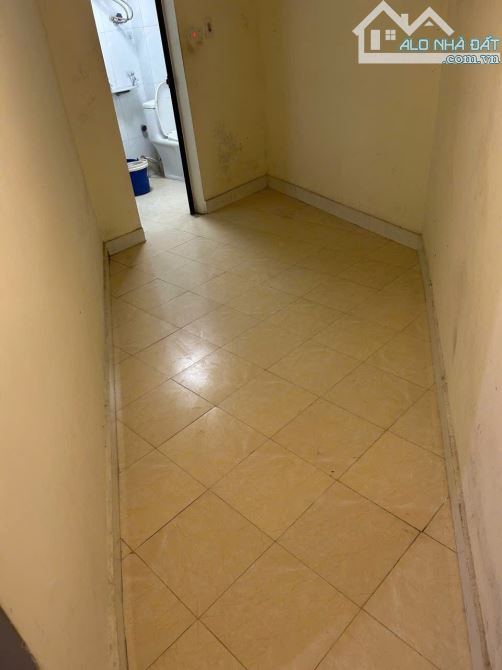 Cho thuê nhà ngõ phố Văn Chương Đống Đa 30m x 3 tầng, giá 8tr/tháng - 3