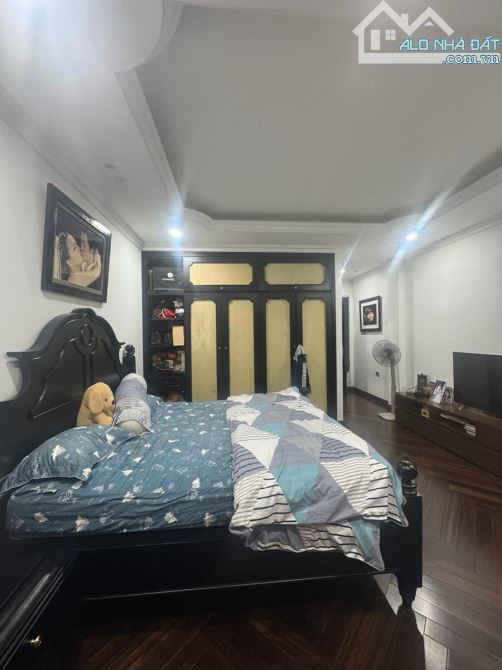 NGUYỄN TRÃI – KHUẤT DUY TIẾN |98M²-MẶT TIỀN 5.8M- FULL NỘI THẤT-6TẦNG THANG MÁY-23TỶ