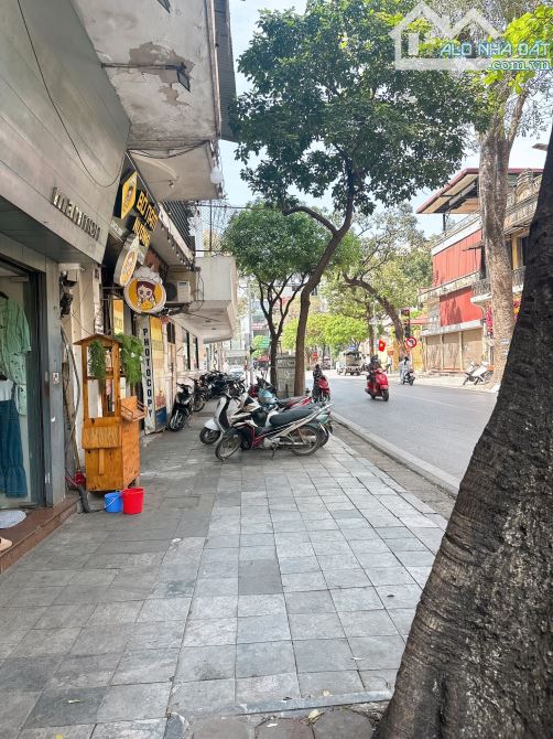 HÀNG CÓT 141M2 - 2 MẶT PHỐ HÀNG CÓT & PHÙNG HƯNG - VỊ TRÍ VÀNG PHỐ CỔ - 160 TỶ