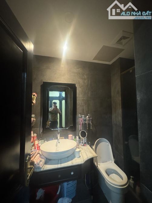 NGUYỄN TRÃI – KHUẤT DUY TIẾN |98M²-MẶT TIỀN 5.8M- FULL NỘI THẤT-6TẦNG THANG MÁY-23TỶ