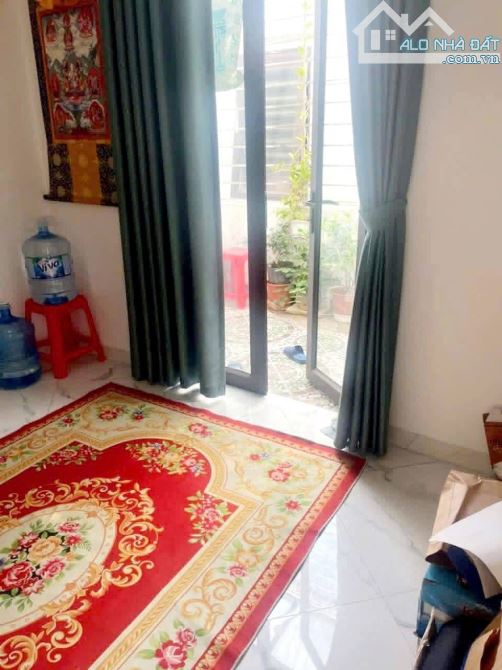 BÁN NHÀ ĐẸP ĐỘI CẤN _ BA ĐÌNH _ HIẾM _ XIN MỜI Dt, 30/33m2 × 7 tầng × mt 6.1 mét.