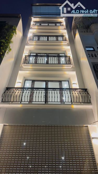 VÍP - Bán nhà Phân Lô, phố Khương Hạ, Ôtô Tránh, Kinh Doanh, Nhà Đẹp - Thang Máy - 50m2*7T