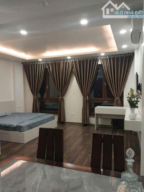 Đột phá đầu tư: duy nhất tòa nhà căn hộ cao cấp Liễu Giai, dòng tiền 180 triệu/thg, 68 tỷ