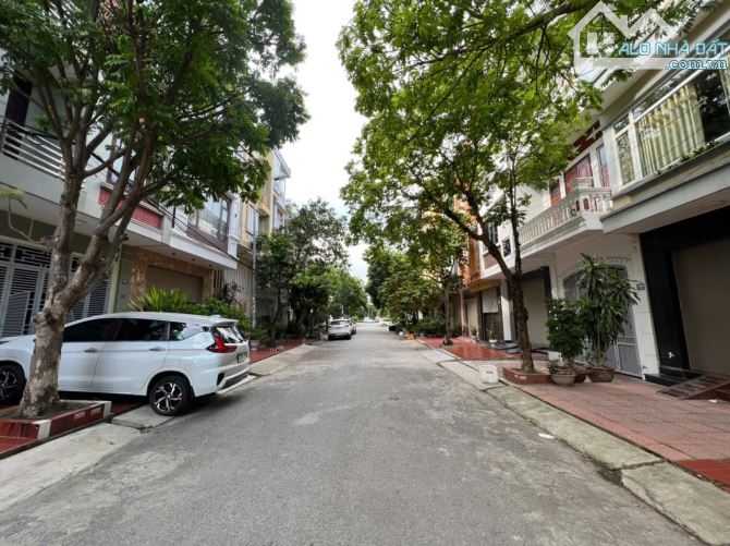 Bán Đất 60m2 Đường 15M Lô 9 Lê Hồng Phong Tây Bắc
